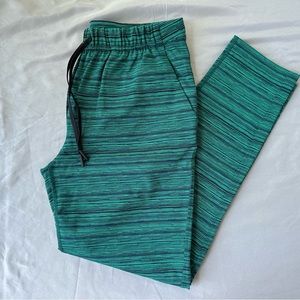 Lululemon Jet Crop Slim